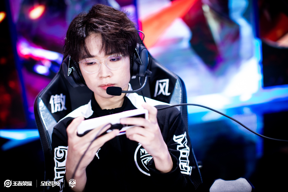 高位逼抢和 高位逼抢和