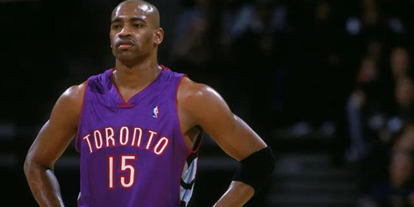 他曾多次为 他曾多次为