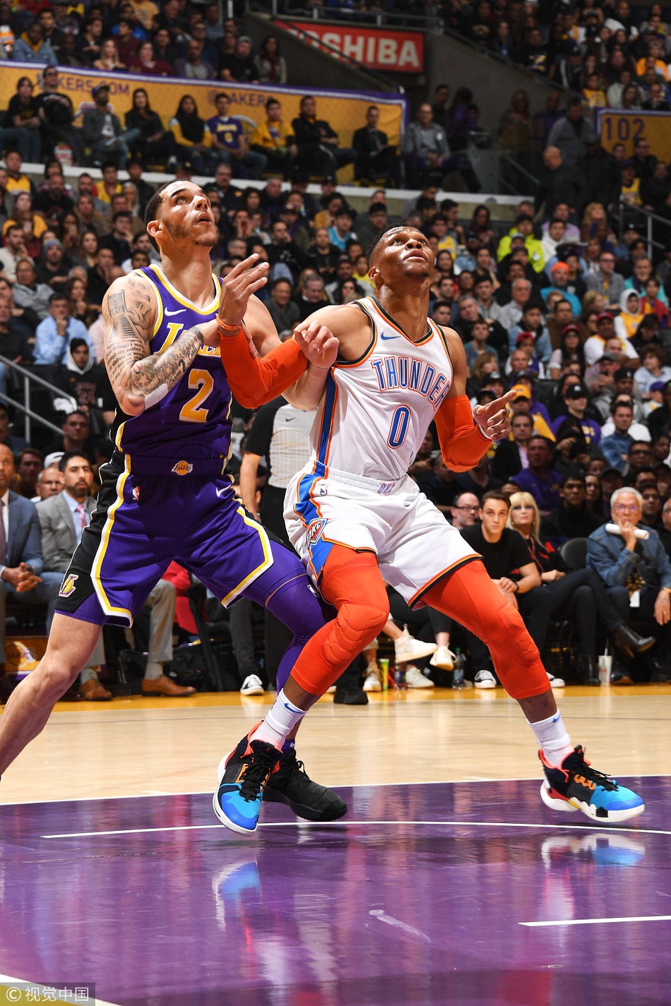 学生群体中 学生群体中