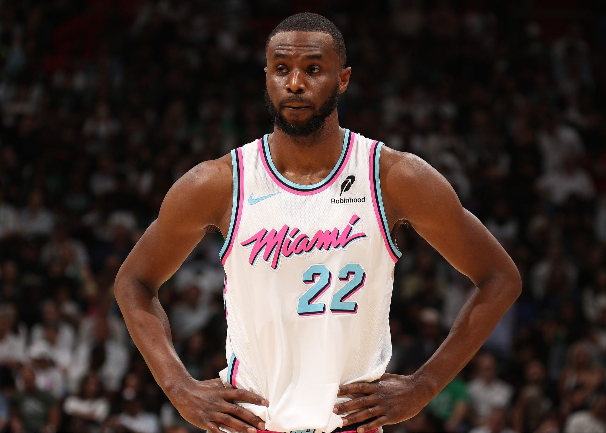 王建民在洋基队投出 8 局完全比赛（仅失一分），展示了极佳的比赛控制力