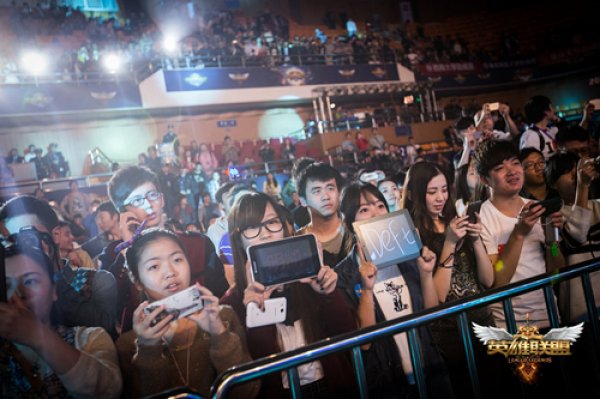 这样的反差 这样的反差